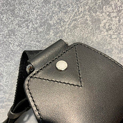 LV AVENUE SLINGBAG M59926
