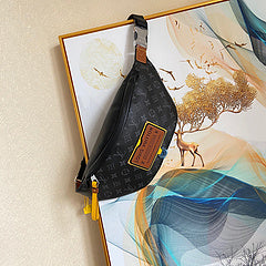 l**is V*t*n disvovery bumbag m45220